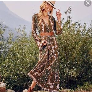 Long-sleeve boho dress